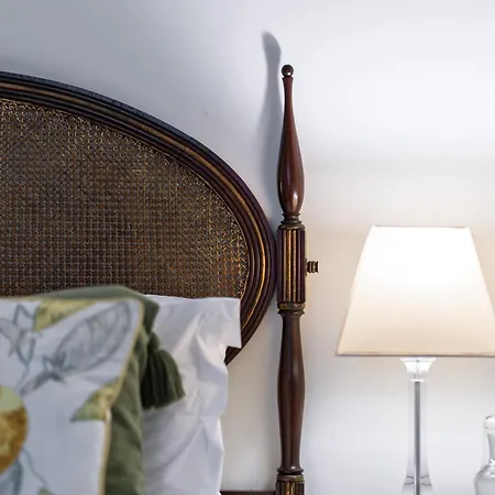 Eighteen21 - Quinta Velha