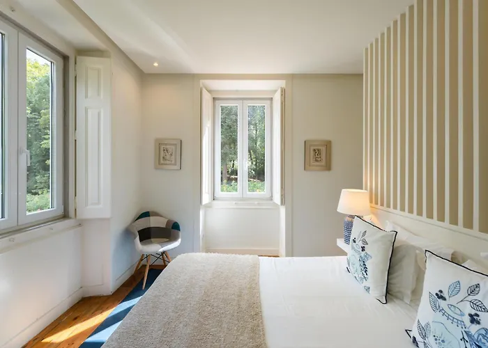 Πανσιόν Eighteen21 - Quinta Velha 4*