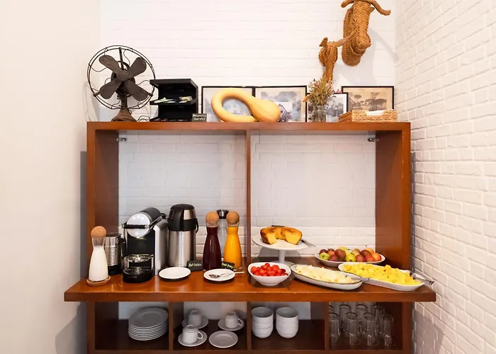 Eighteen21 - Quinta Velha 4*